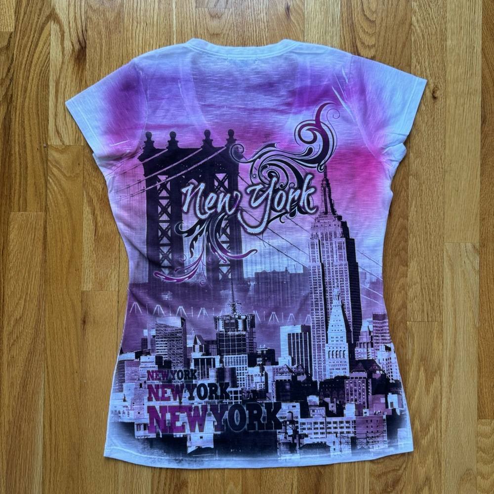 New York T-Shirt with rhinestone sparkles!